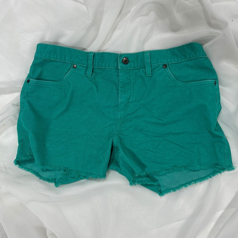Carve Designs Emerald Green Corduroy Raw Hem Shorts Size 10 Casual Beachy